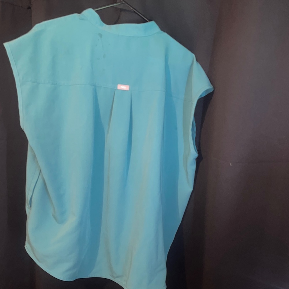Figs Rafaela Scrub Top - Picture 6 of 8